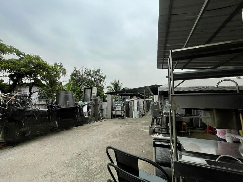 Seksyen 32, Bukit Naga - 5