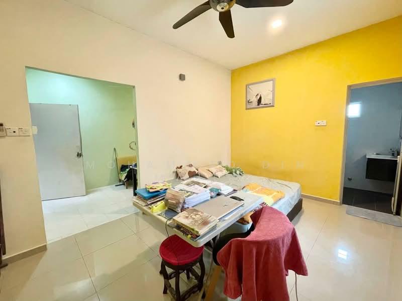 Seri Kembangan - 4