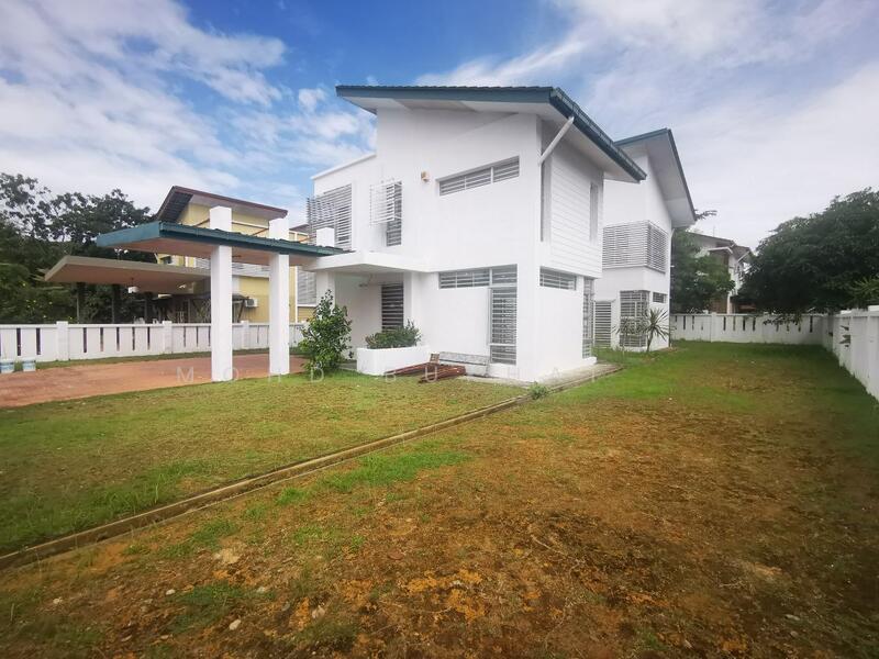 Below Market Enstek Bungalow Matahari 1.5 Storey 6598sf Facing Open - 4