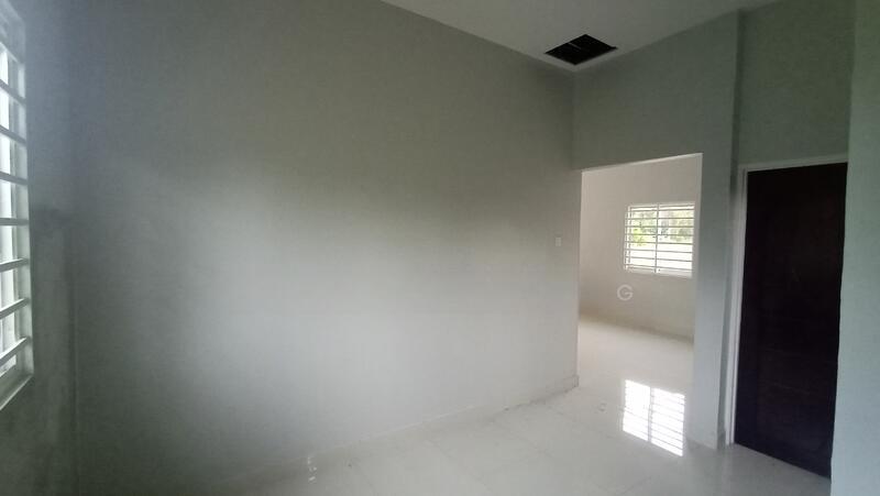 Single Storey Bungalow in Kampung Area, Bukit Mertajam - 5