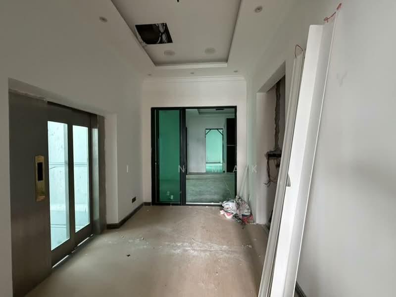 Beverly Heights - 4