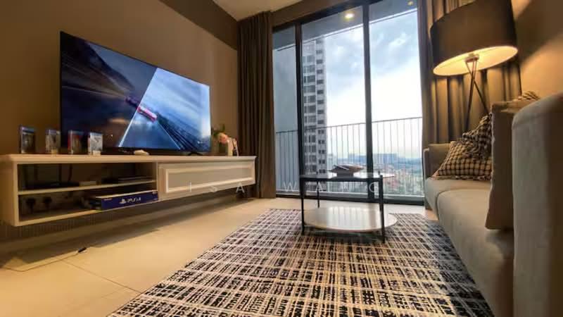 Alanis Residence - 1