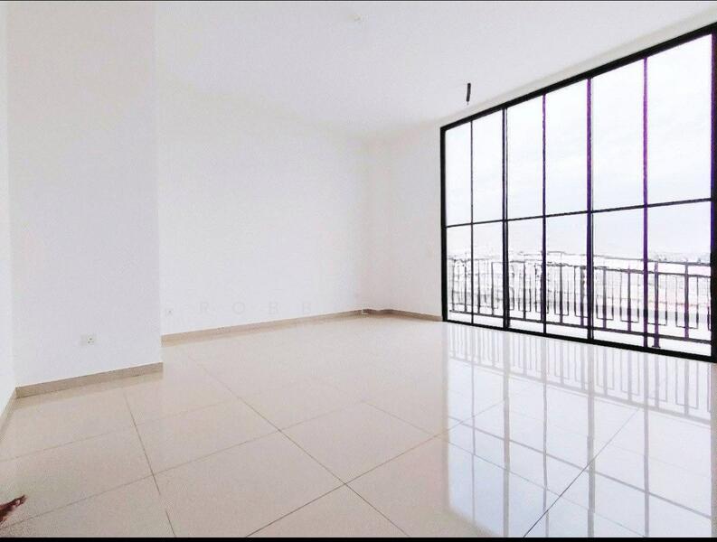 Bandar Seri Alam - 4