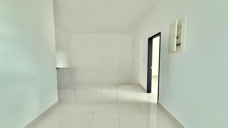 TAMAN IMPIAN EMAS (HONEYDALE RESIDENCE) - 5