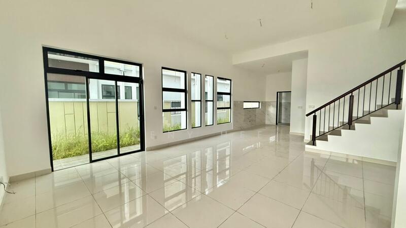 TAMAN IMPIAN EMAS (HONEYDALE RESIDENCE) - 3