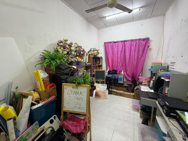 Single Storey Corner Lot Tongkang Pechah Batu Pahat - 5