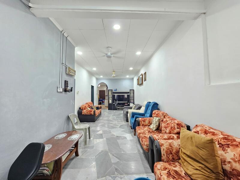 Bandar Tun Hussein Onn - 1