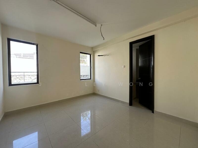 Sejati Hill Villa - 3