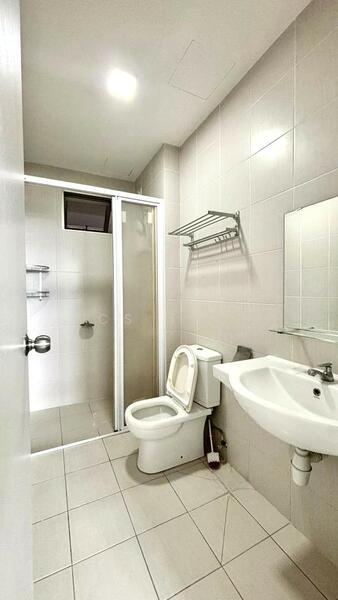 Meridin Bayvue Serviced Apartment - 5