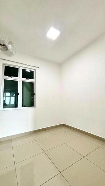 Meridin Bayvue Serviced Apartment - 4