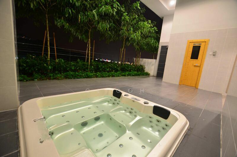 Solace Service Apartment @ SetiaWalk - 3