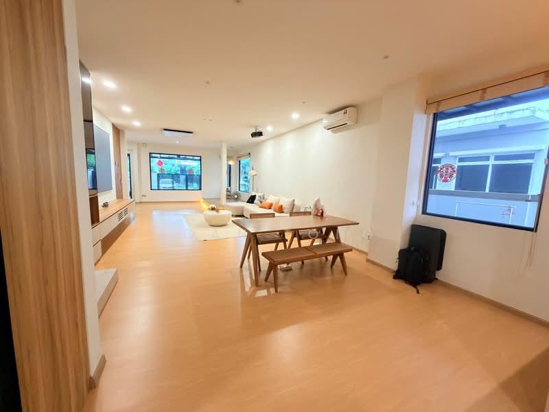 Horizon Hills - 2
