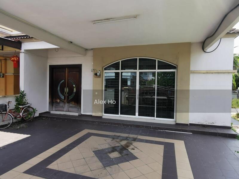 Semi-Detached House at Taman Merbau Indah - 3
