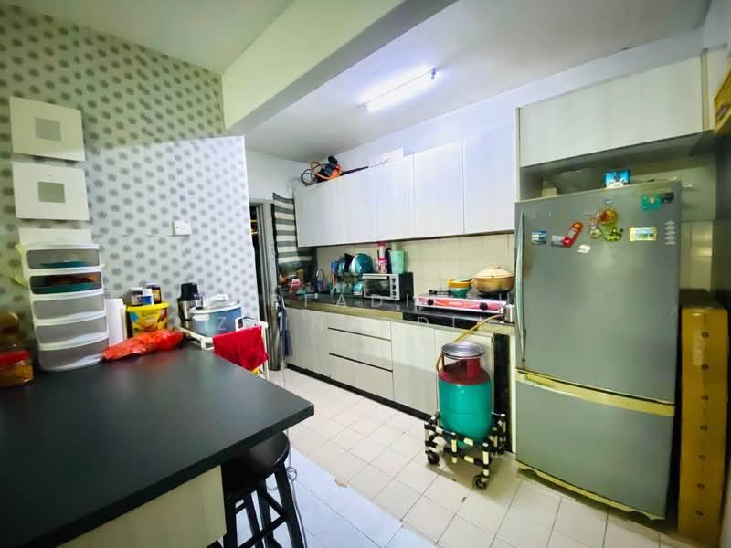 Pangsapuri Subang Suria - 5