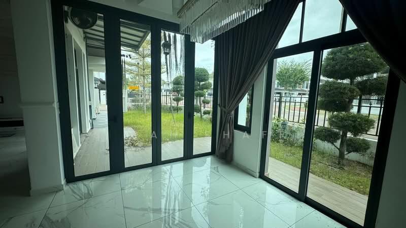 The Davenham Eco Botanic - 4