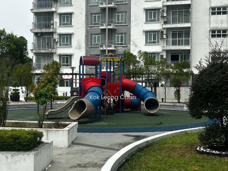 Springville Residence - 1