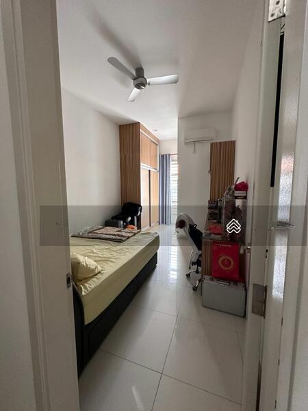 Ixora Residences @ Bandar Seri Coalfields - 4