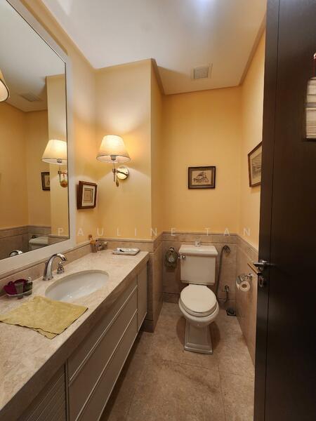 Quayside Condominium - 5