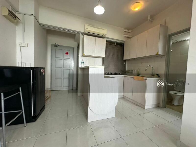 Main Place Residence - 5