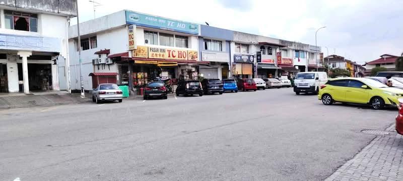 Taman Anggerik - 2