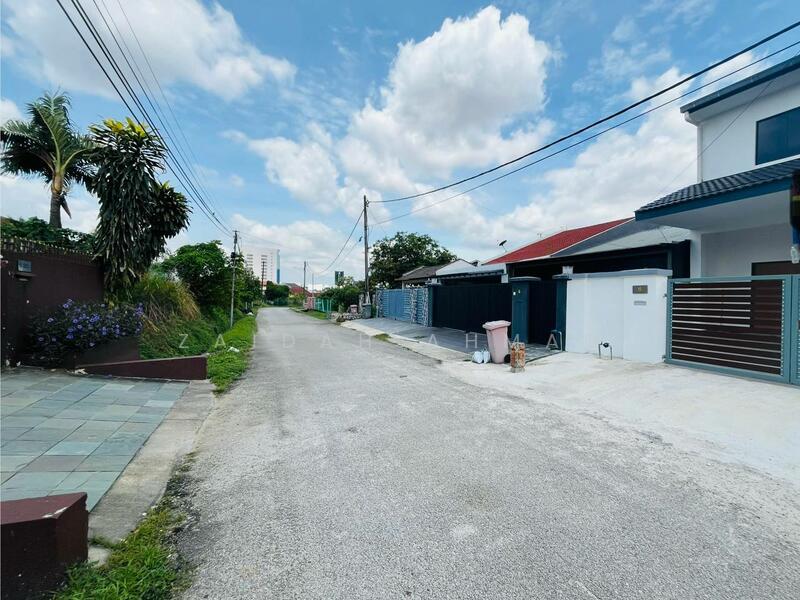 Section 8 Petaling Jaya - 1