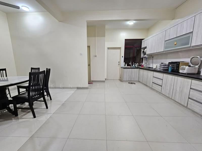 Rini Heights - 4