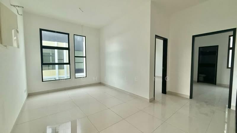 Honeydale Residences Impian Emas Double Storey Cluster House - 4