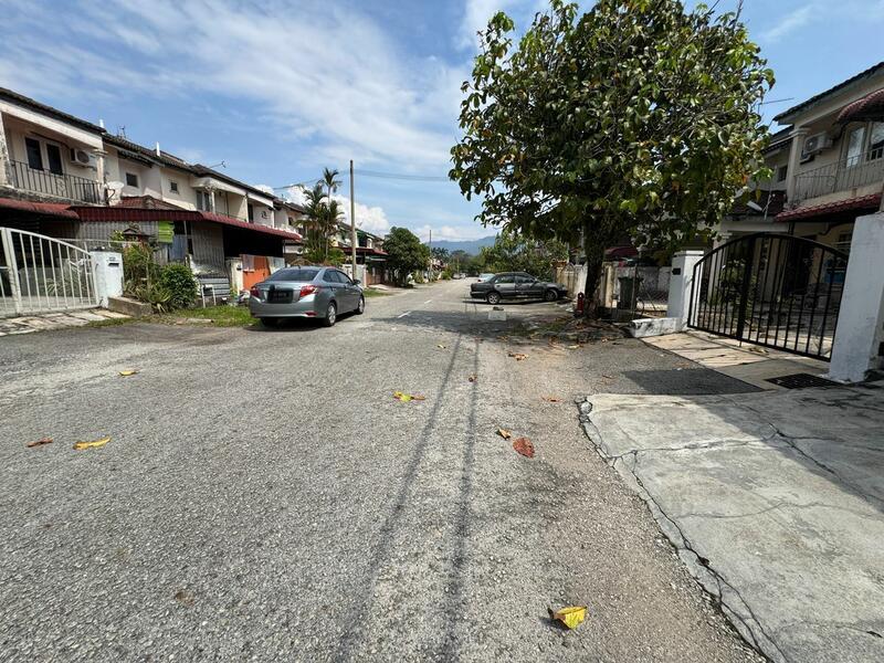 Taman Pakatan Jaya - 3