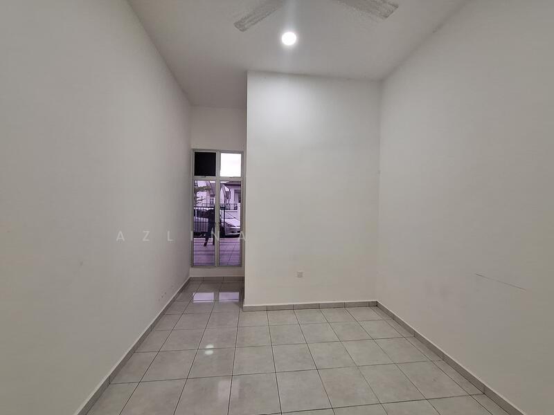 Taman Putera Indah - 4