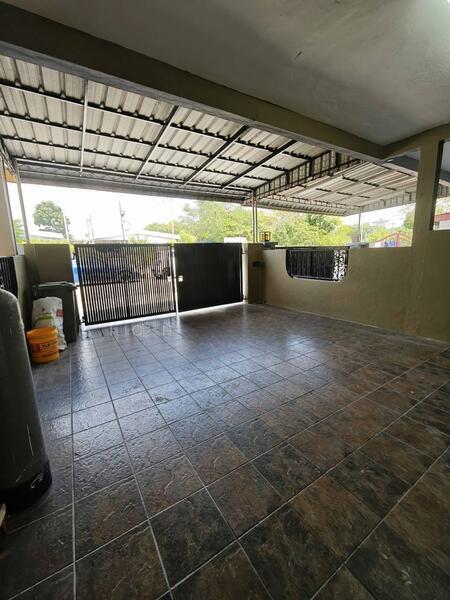 Taman Lapangan Ria - 4