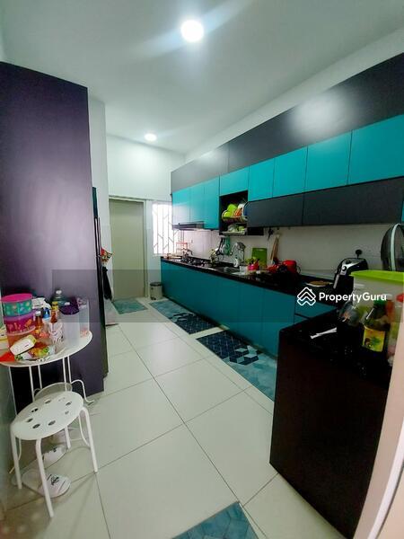 Laman Orkid Nilai Impian - 3