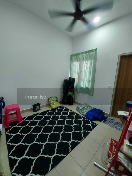 Laman Orkid Nilai Impian - 5