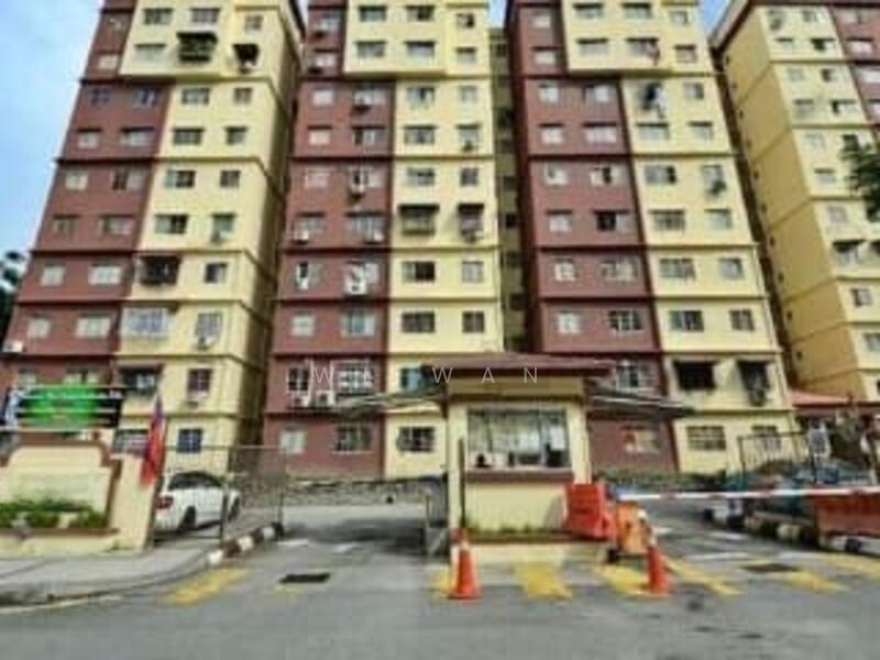 Pangsapuri Cemara - 4