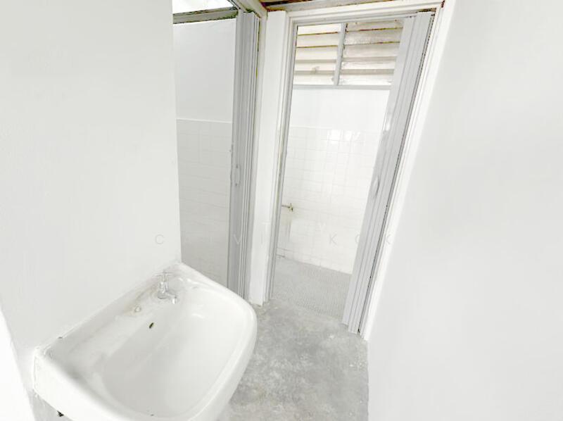 Indah Court Flat - 3