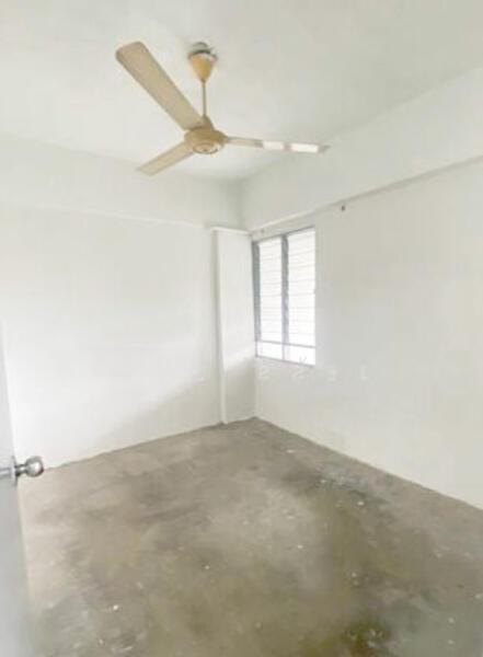 Indah Court Flat - 4