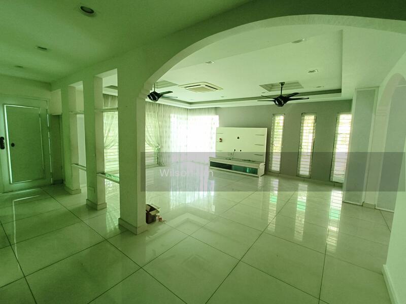 Semi-D house at Bandar Bukit Tinggi 2 - 4