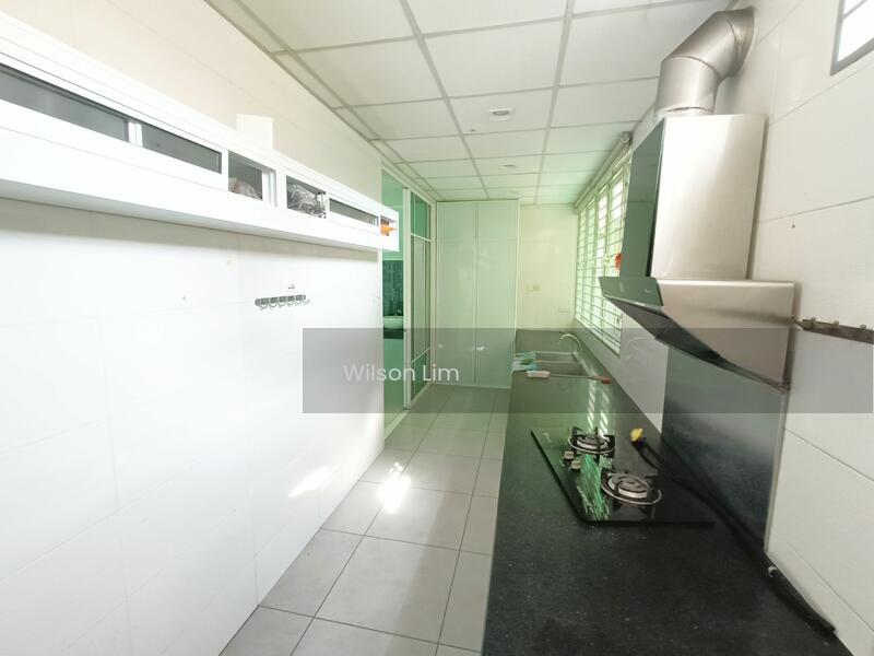 Semi-D house at Bandar Bukit Tinggi 2 - 5