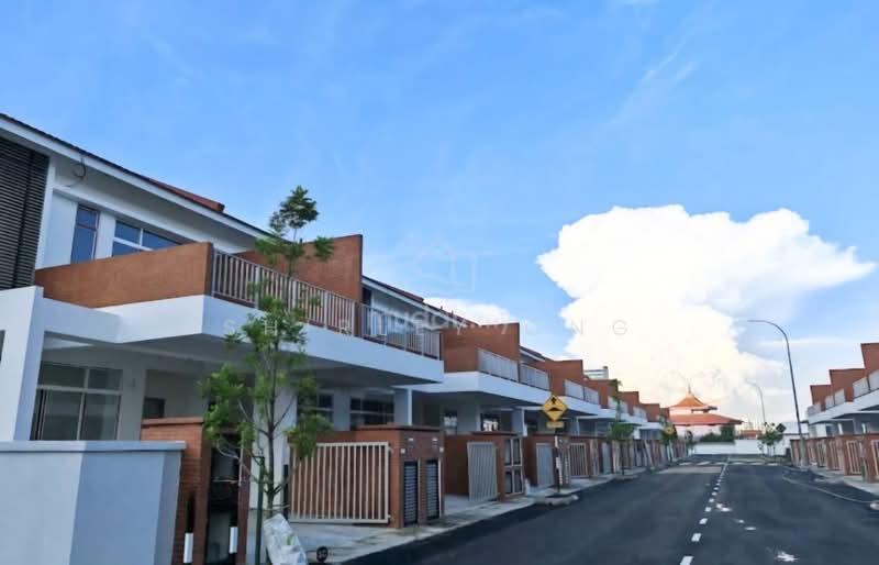 Taman Aston Barat - 3