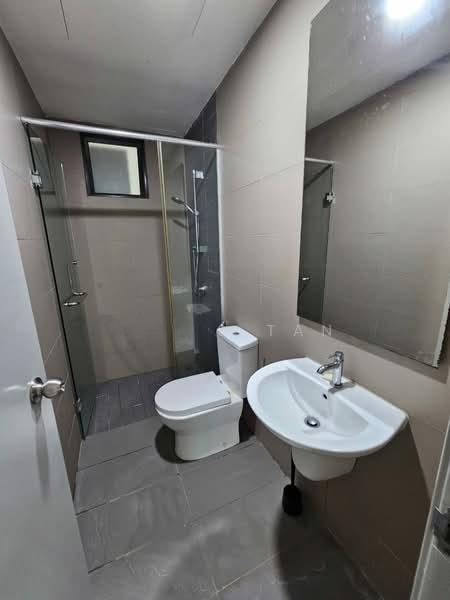 Infiniti 3 Residences - 4