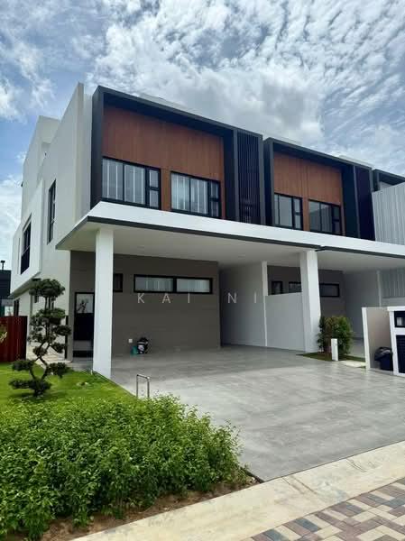 Iskandar Puteri, 3 Storey Semi D - 3