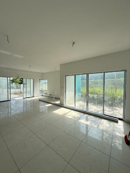 The Clover Homes - 1