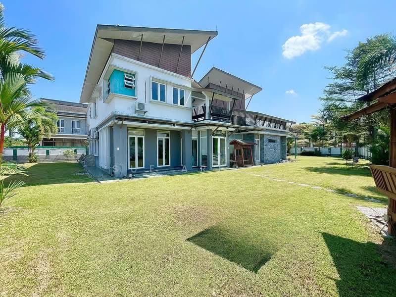 Bukit Jelutong - 2