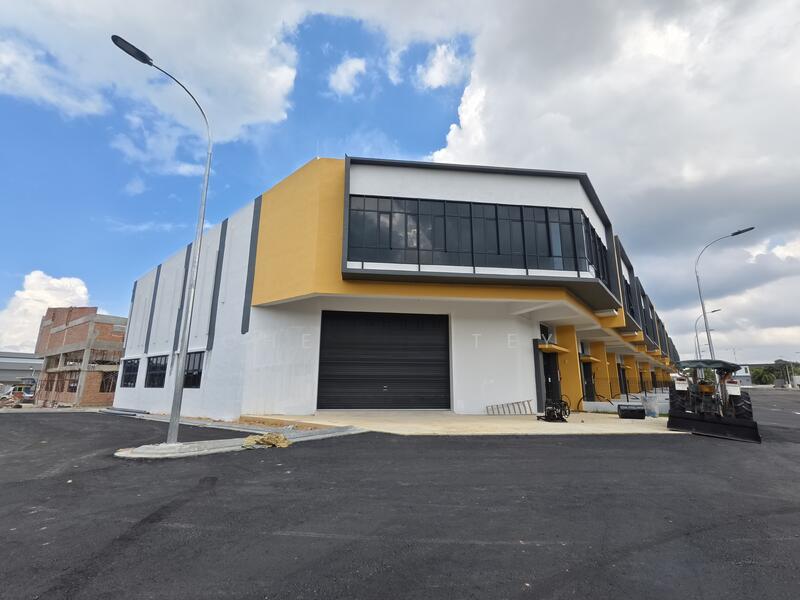 Empire Park Kulai - 3