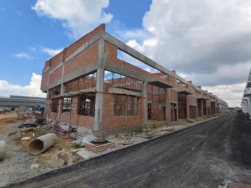 Empire Park Kulai - 4