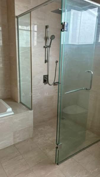 Infiniti 3 Residences - 4