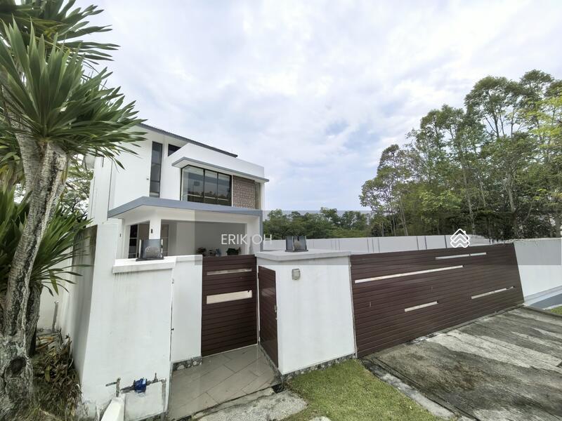 Twin Palms @ Sungai Long - 1