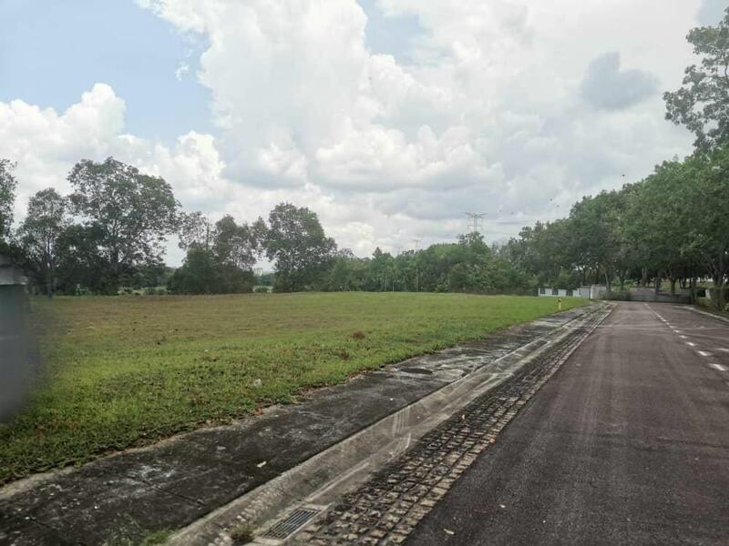 Impian Emas Bungalow Residential Land - 1