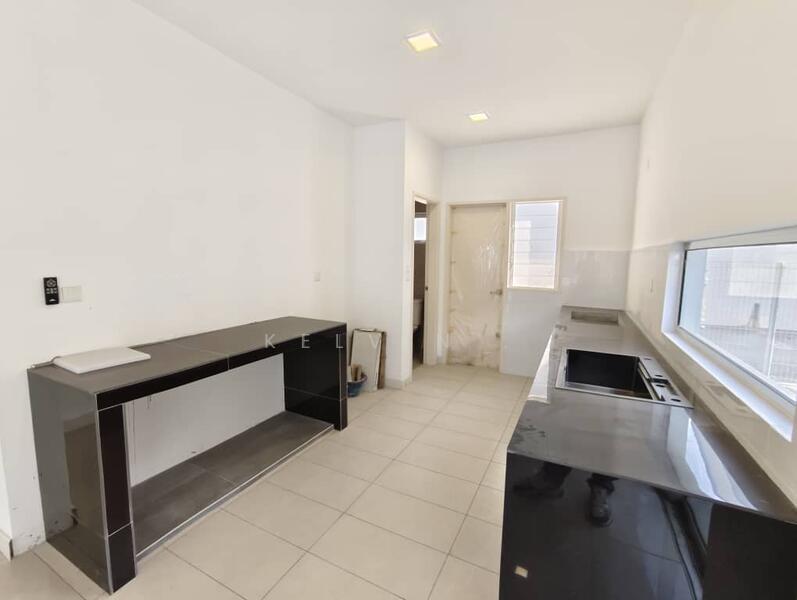 Garland Residence - 4