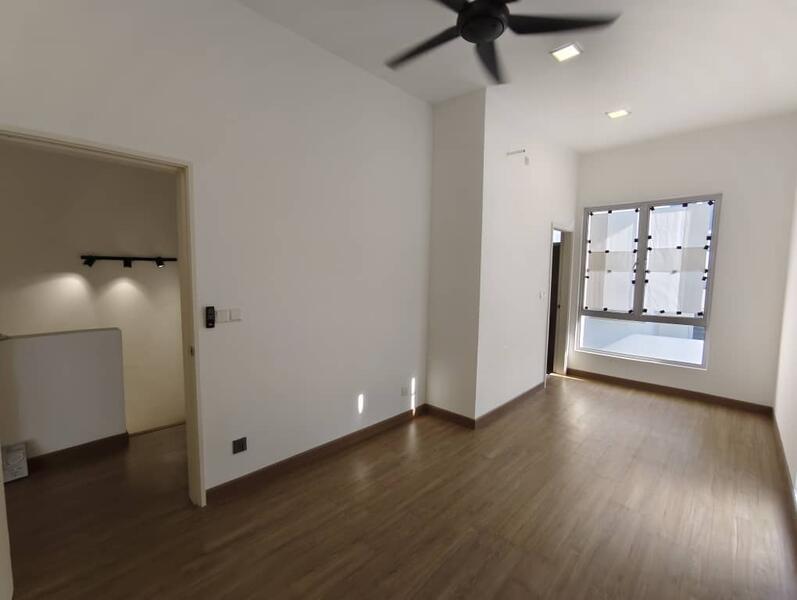 Garland Residence - 5