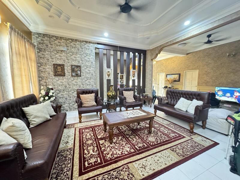 Taman Kempas Baru - 1